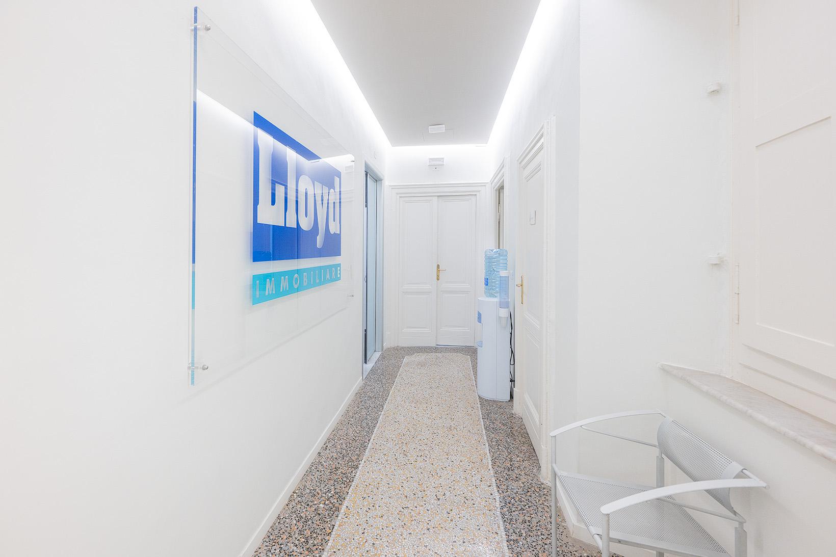 studio lloyd 2